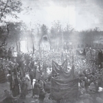 Открытие памятника, посвященного жертвам революции в 1922 году., История, Черно-белые, Достопримечательности