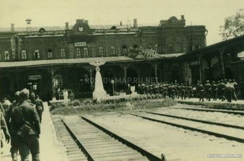 Старый вокзал (Таганрог-2). Фото периода оккупации 1941-1943 годов., История, Черно-белые, Вокзалы