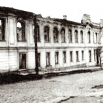 Школа № 4 после освобождения Таганрога от фашистов, История, Черно-белые, Война