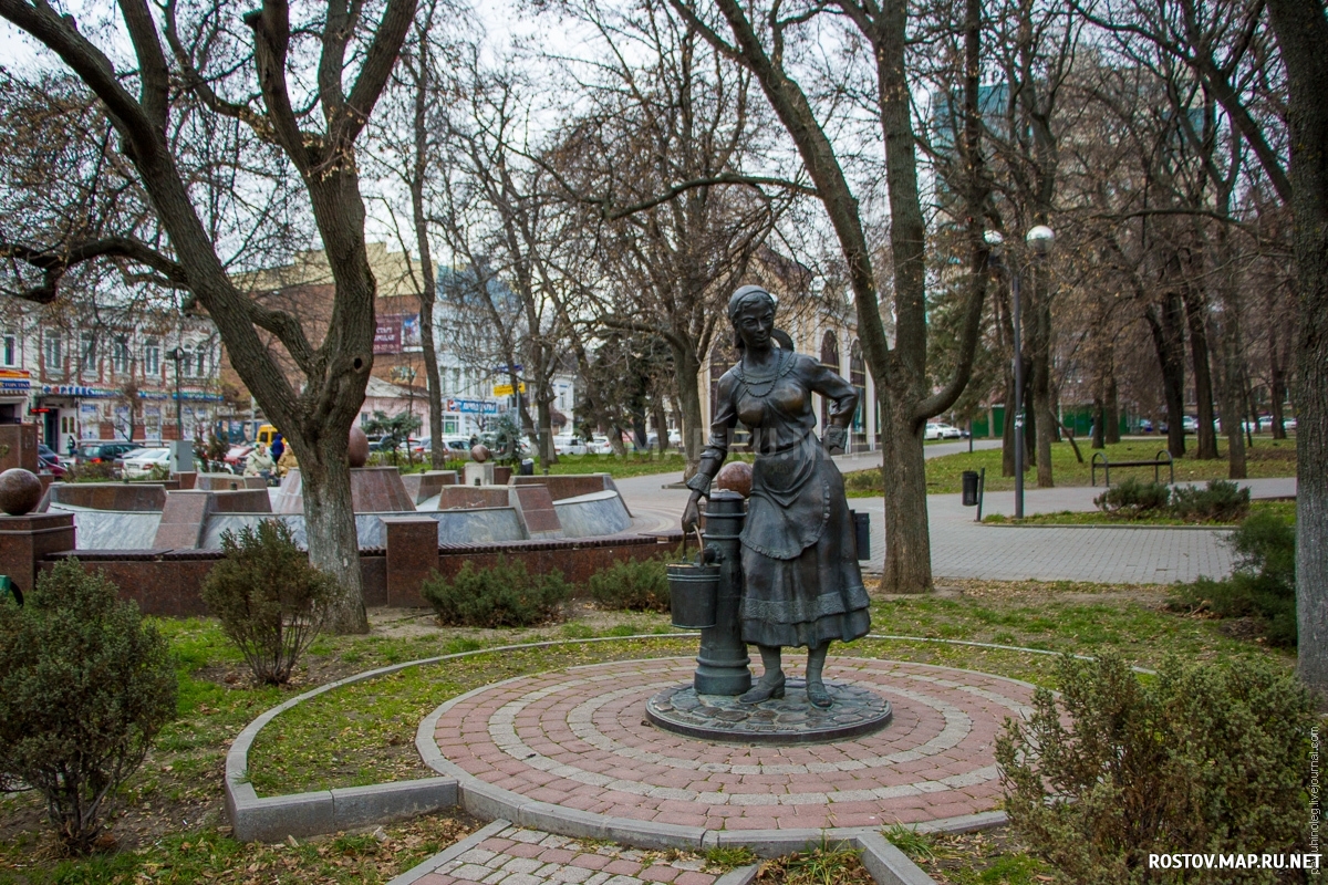 Памятник водопроводу, Современные, Достопримечательности, Цветные