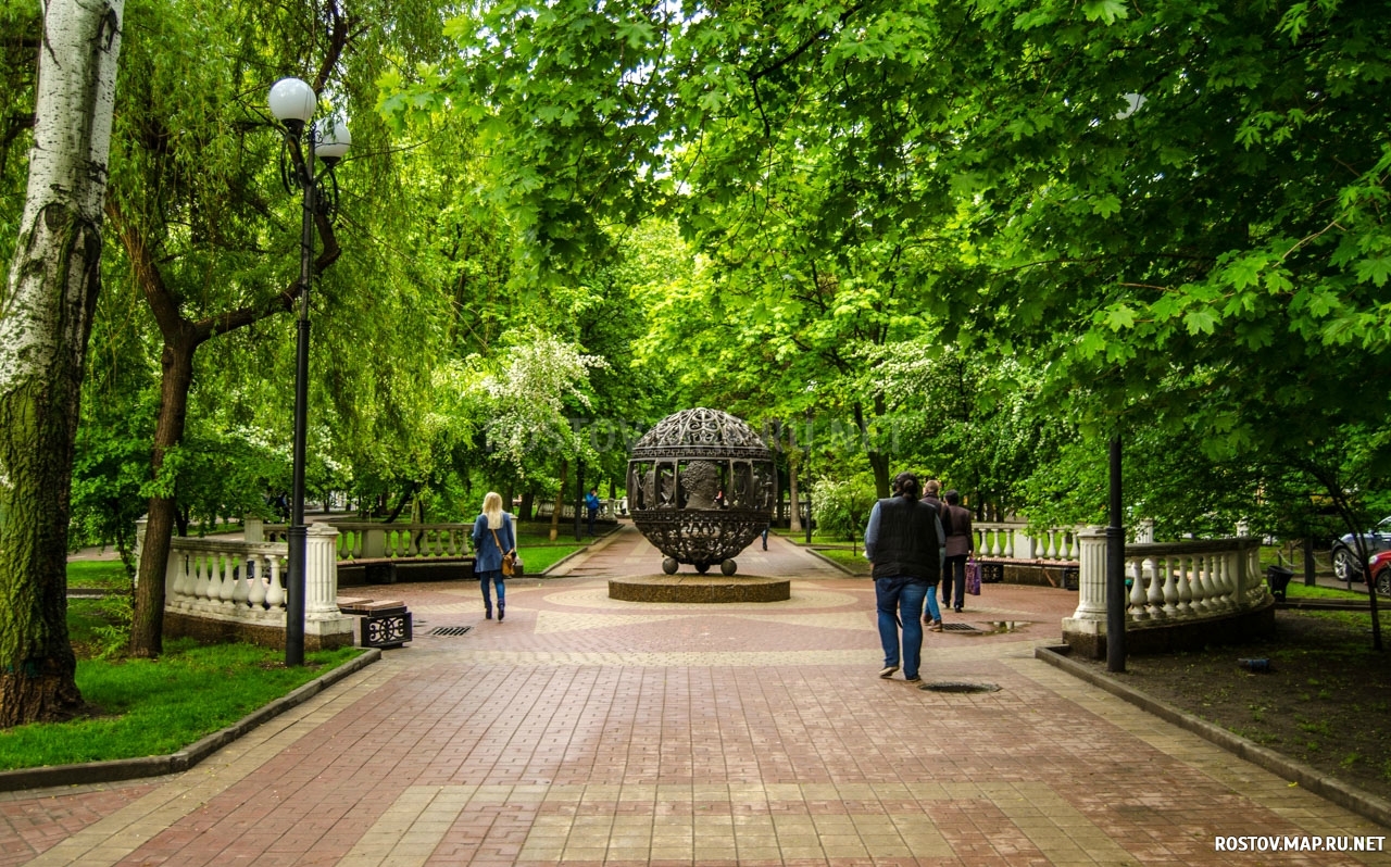 Пушкинская улица, Современные, Достопримечательности, Цветные