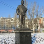 Памятник М.А. Шолохову, Современные, Достопримечательности, Цветные