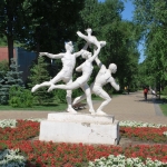 Скульптурная композиция «Спорт», Современные, Достопримечательности, Цветные