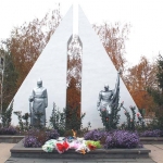 Пролетарск, Памятник - Мемориал защитникам Отечества, Любительские, Достопримечательности
