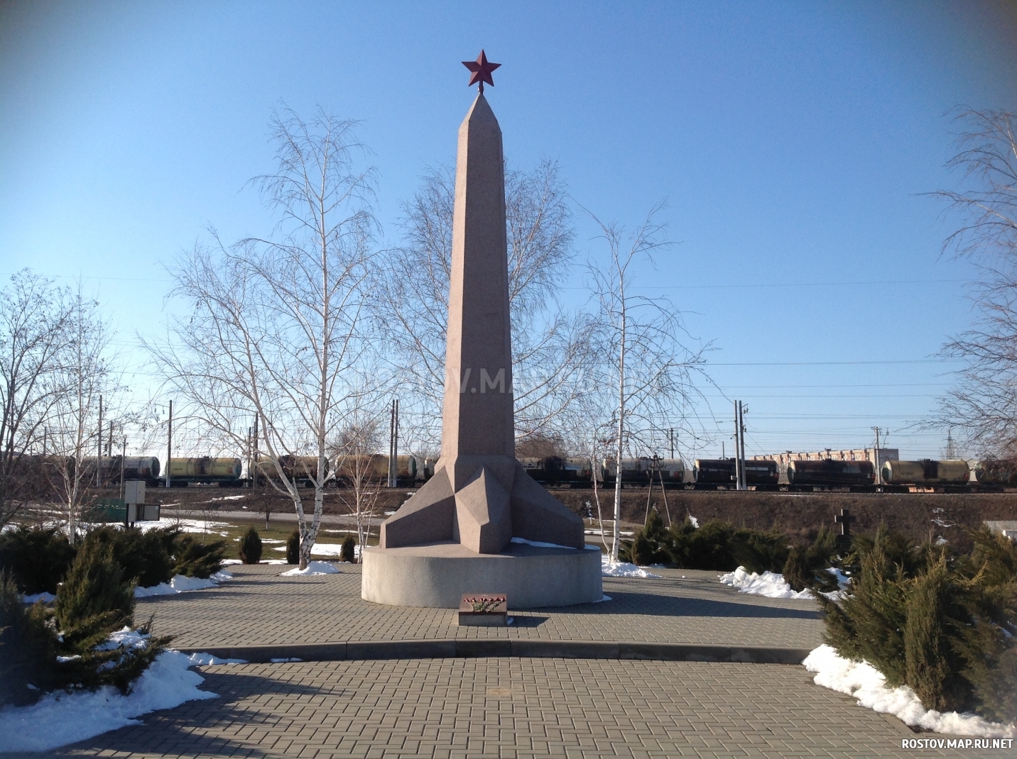 Сальск, Памятник жертвам немецкой оккупации, Современные, Профессиональные, Достопримечательности