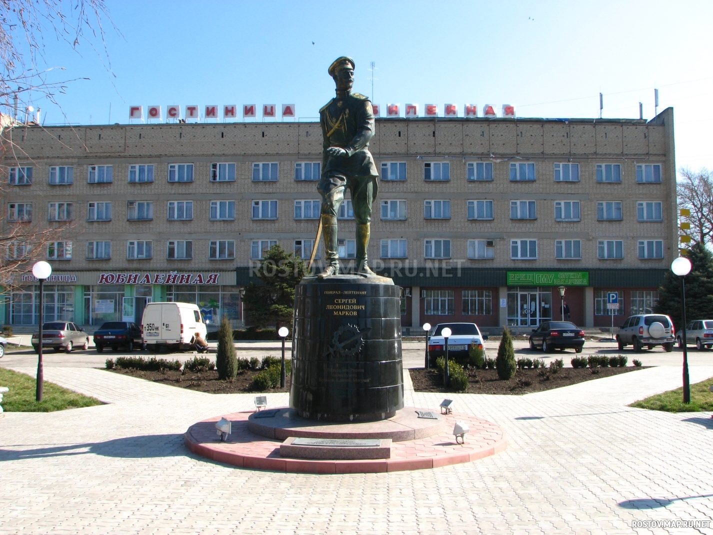 Сальск, памятник С.Л. Маркову, Современные, Профессиональные, Достопримечательности