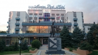  Ресторанно-гостиничный комплекс  Маринс Парк Отель Ростов 