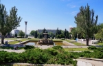 Фонтан «Атланты» на Театральной площади Фонтан «Атланты» на Театральной площади