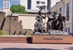 Памятник основателям крепости Святителя Дмитрия Ростовского Памятник основателям крепости Святителя Дмитрия Ростовского
