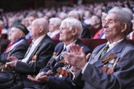 Губернатор Ростовской области впервые вручил муниципалитетам грамоты воинской доблести