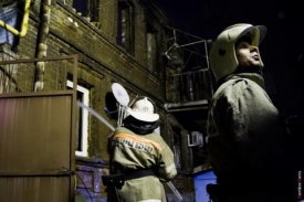 Командиров много — бойцов мало: почему пожар в Ростове разросся до 10 тысяч кв. метров